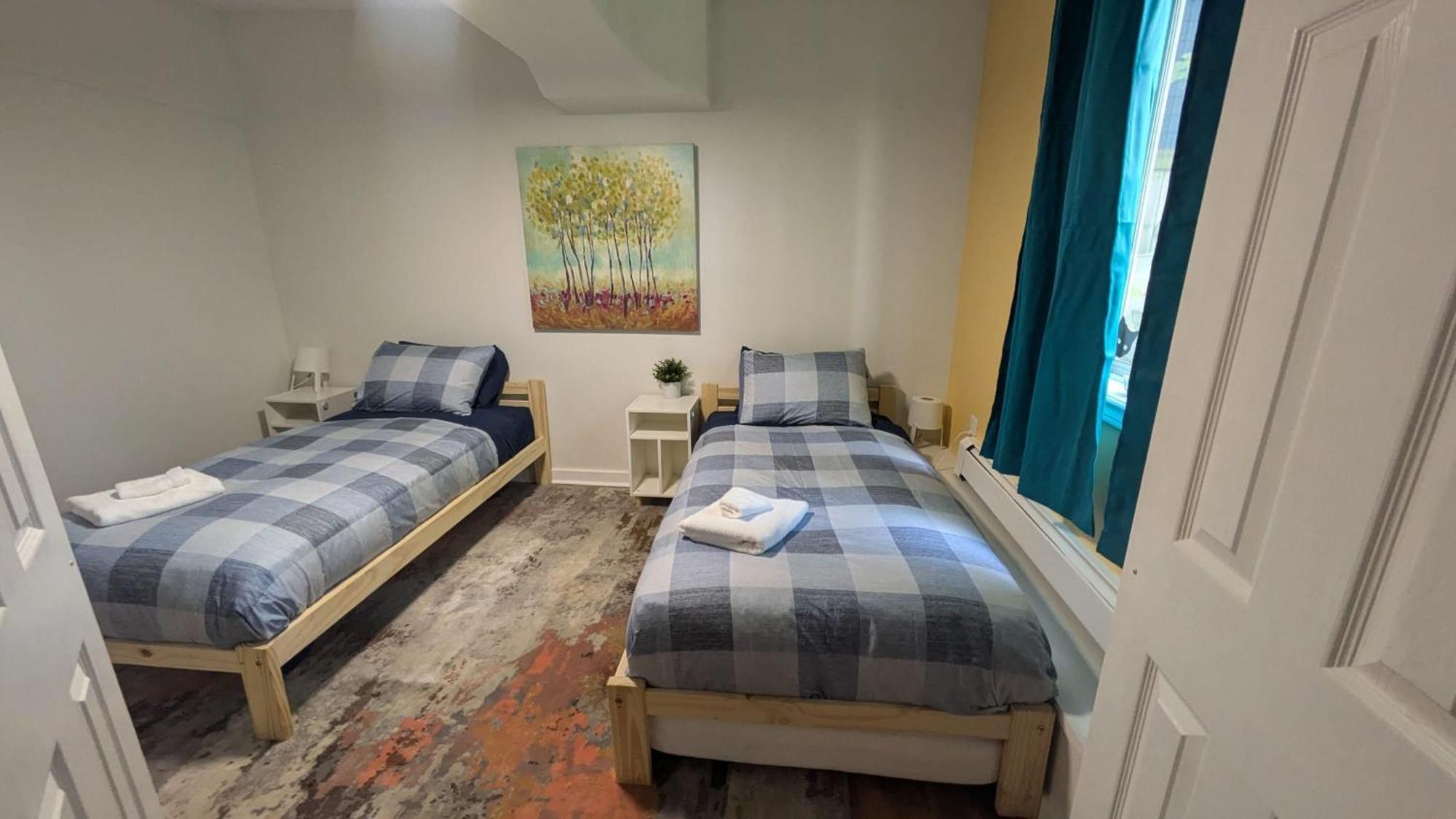 Vibrant And Funky Retreat On Fern Lane, Unit #1 * Halifax